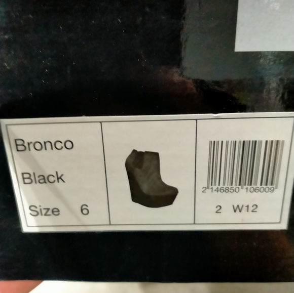 🥳 Sale 🥳 Zu size 6 wedged boots - Picture 5 of 5